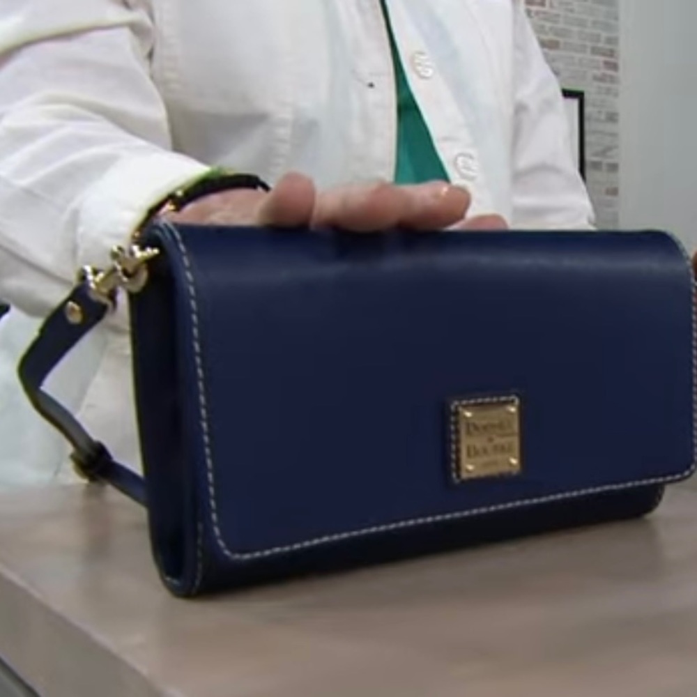 dooney bourke saffiano leather crossbody daphne